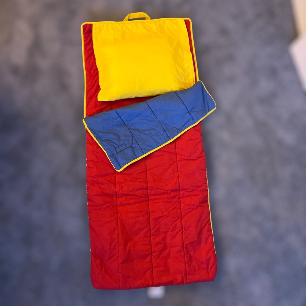 EUC Infantino Toddler Fold-Up Sleeping Bag